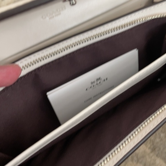 Coach Wallet - Picture 6 of 8